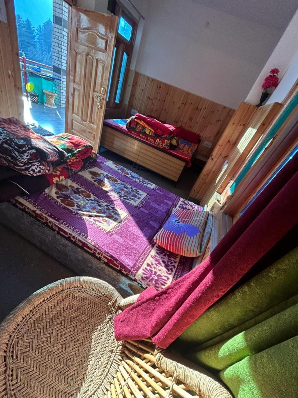 Snow View Guest House Касоль Екстер'єр фото