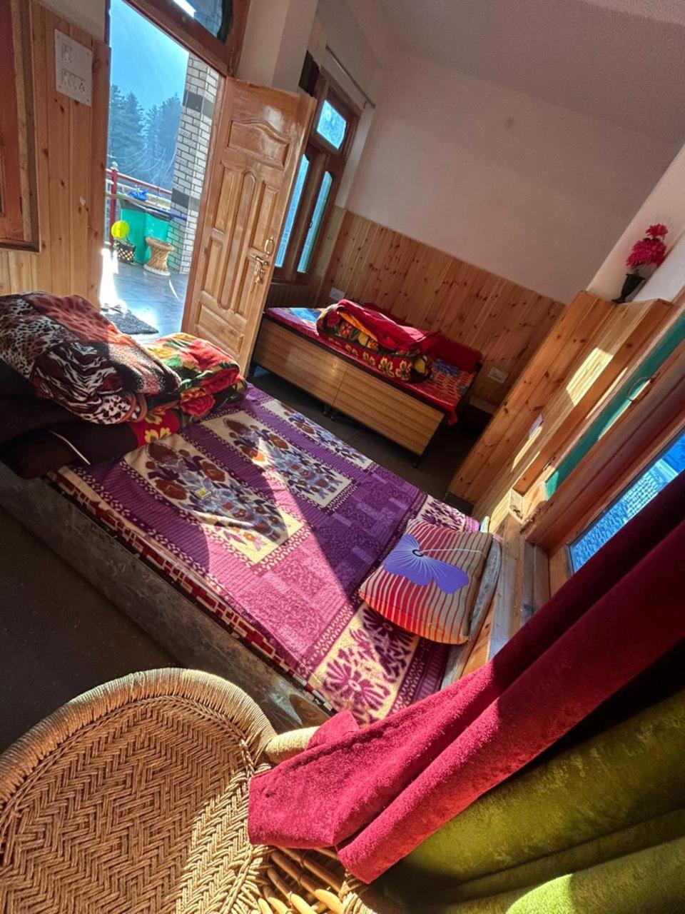 Snow View Guest House Касоль Екстер'єр фото